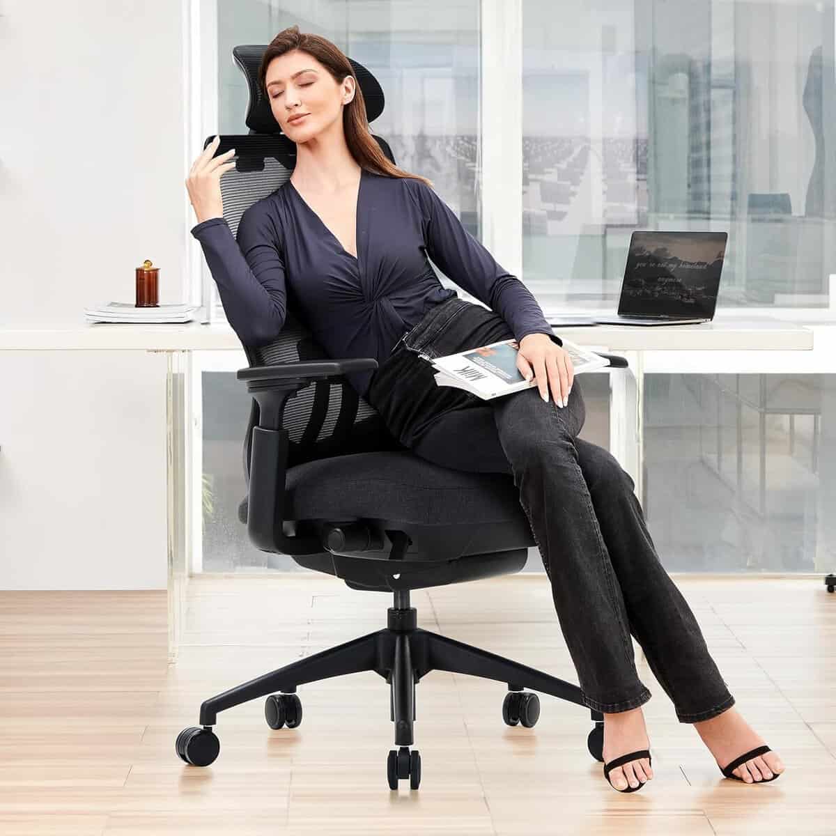 COLAMY Ergonomic Mesh Office Chair-Black
